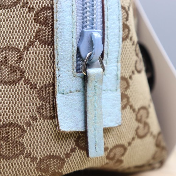 Sold💜Gucci Mini Handbag - Picture 11 of 14